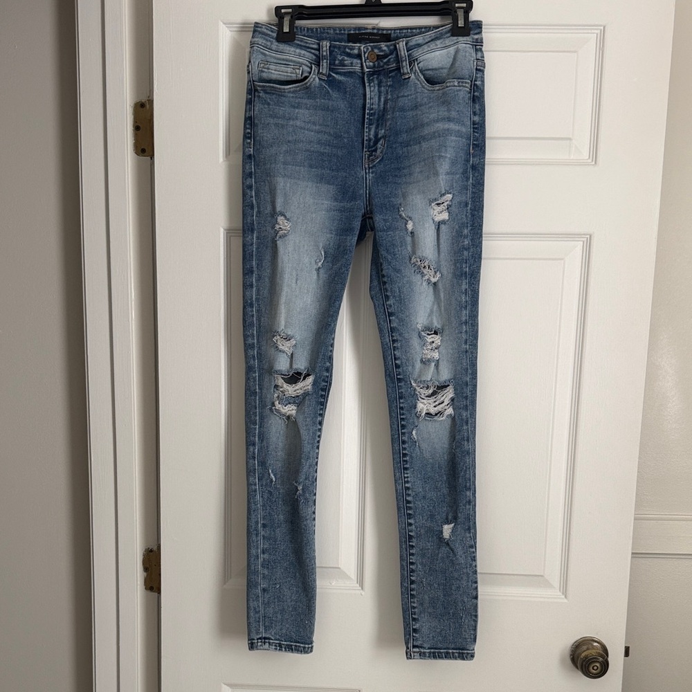 Flying Monkey Light Blue Distressed Jeans